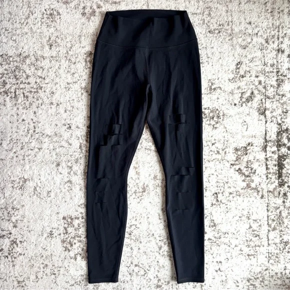 ALO Yoga Ripped Warrior High-Waist Leggings in Black - Picture 2 of 10
